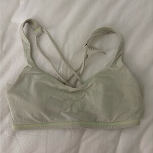 Lulu lemon sports bras size 4